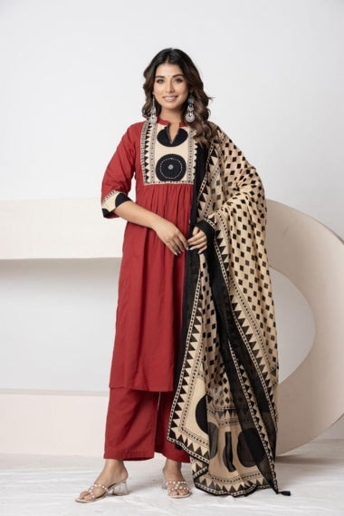 Shringar Rangrekha Handcrafted Yoke Kurta Set