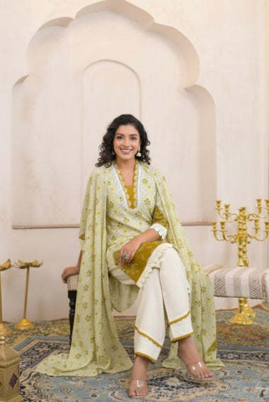 Bahara Sunehri Phool Block Print Cotton Suit Set