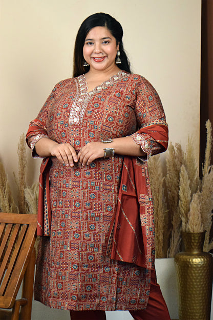 Shringar Red Bandhani Hanwork Suit Set