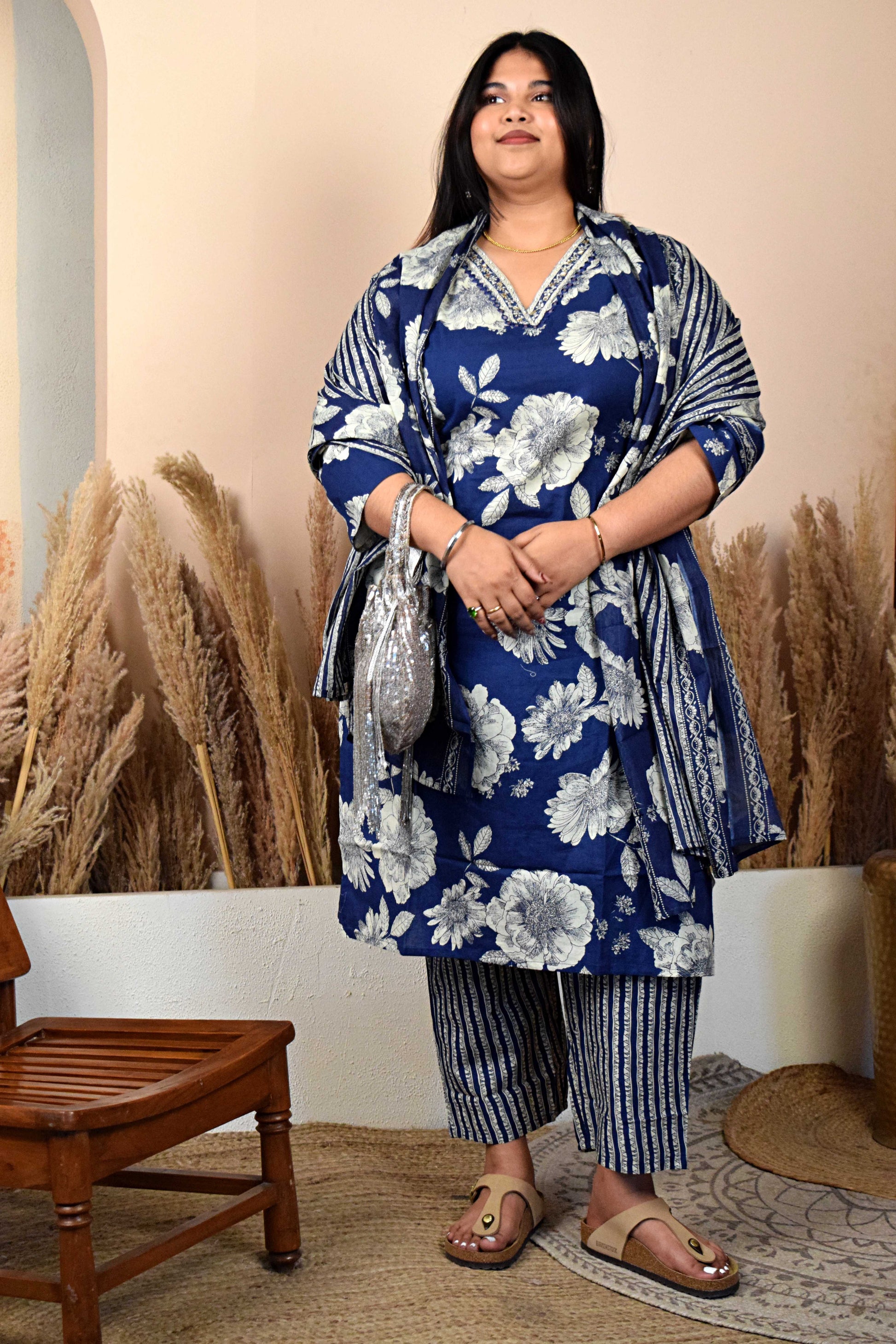 Gul Floral Blue V Neck Mirror Hand Work Suit Set