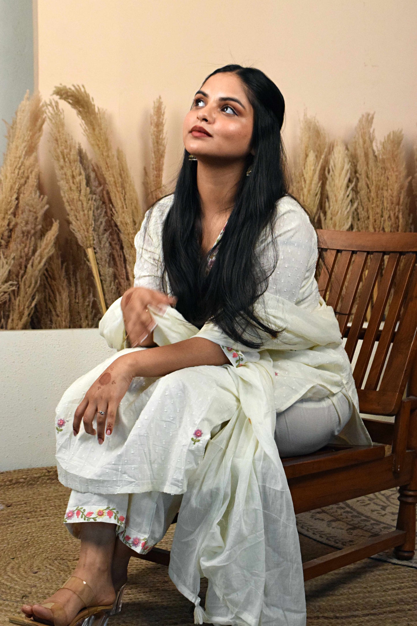 Gul White Floral Handwork A-line Suit set