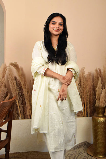 Gul White Floral Handwork A-line Suit set